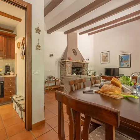Villa La Casa Nel Bosco - 8 Posti Letto - Italywego *
